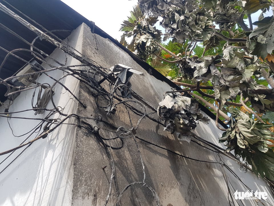 A CCTV camera is seen near the site of a house fire in Binh Tan District, Ho Chi Minh City, June 12, 2020. Photo: Ngoc Khai / Tuoi Tre
