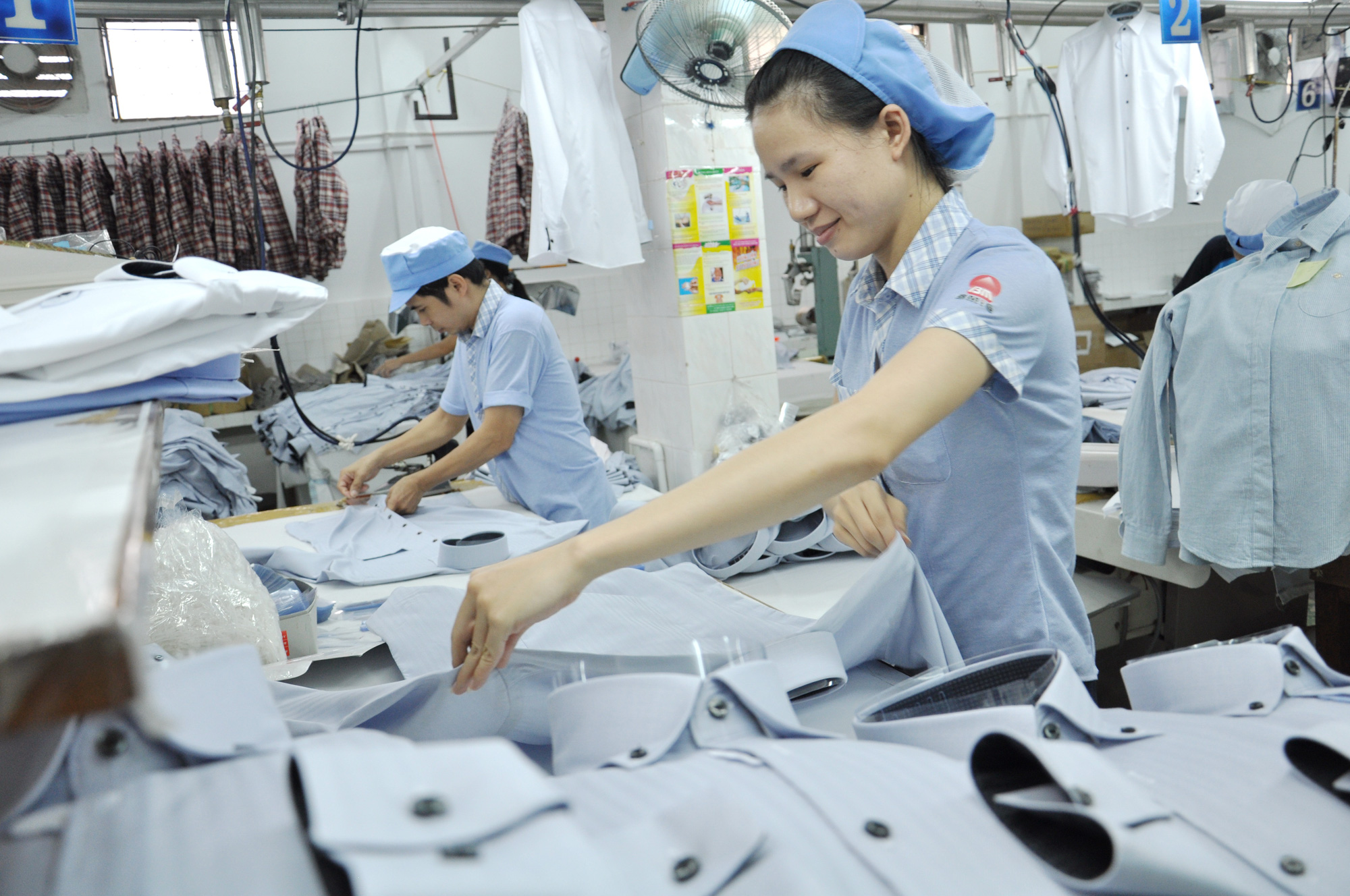 Workers make shirts at a garment factory in Vietnam. Photo: T.V.N. / Tuoi Tre