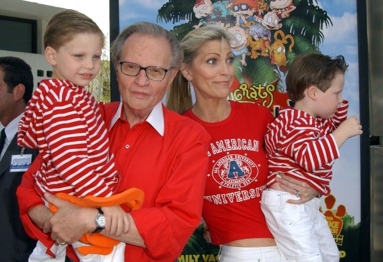Larry King and his then wife Shawn Southwick are seen with their sons Chance and Cannon in June 2003. Photo: AFP