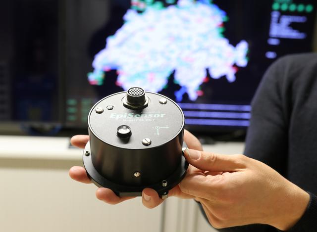 A Kinemetrics EpiSensor Model FBA ES-T accelerometer is seen at the Swiss Seismological Service (SED) at ETH Zurich in Switzerland January 14, 2021. Photo: Reuters