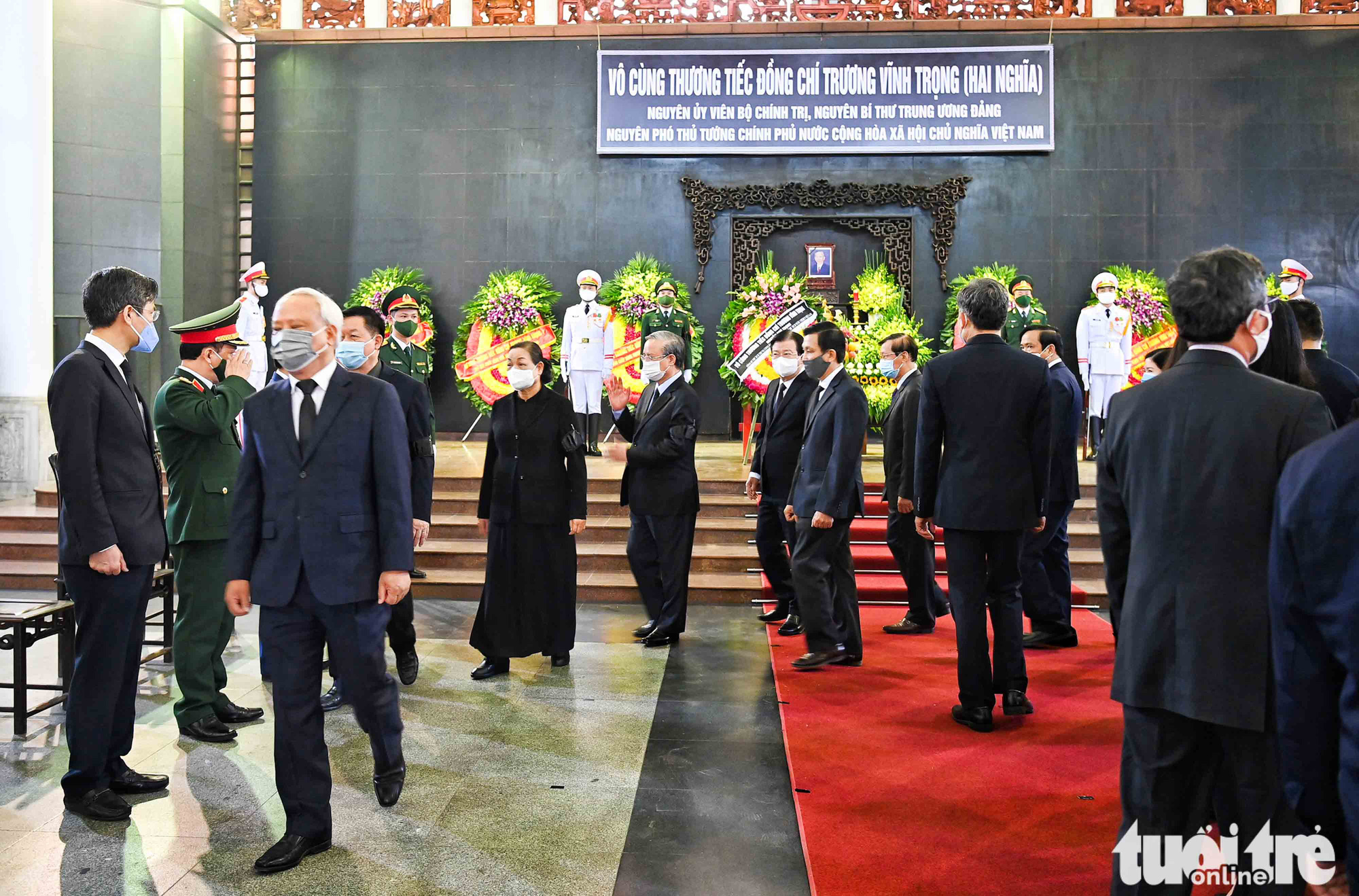 Vietnamese high-ranking officials attend the funeral of former Vietnamese Deputy Prime Minister Truong Vinh Trong in Hanoi, February 21, 2021. Photo: Hoang Phong / Tuoi Tre