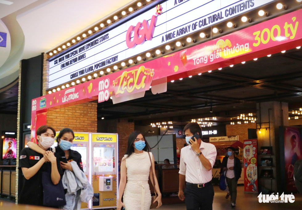 People wearing face masks visit a CGV cinema in Van Hanh Mall in District 10, Ho Chi Minh City, March 9, 2021. Photo: Nhat Thinh / Tuoi Tre